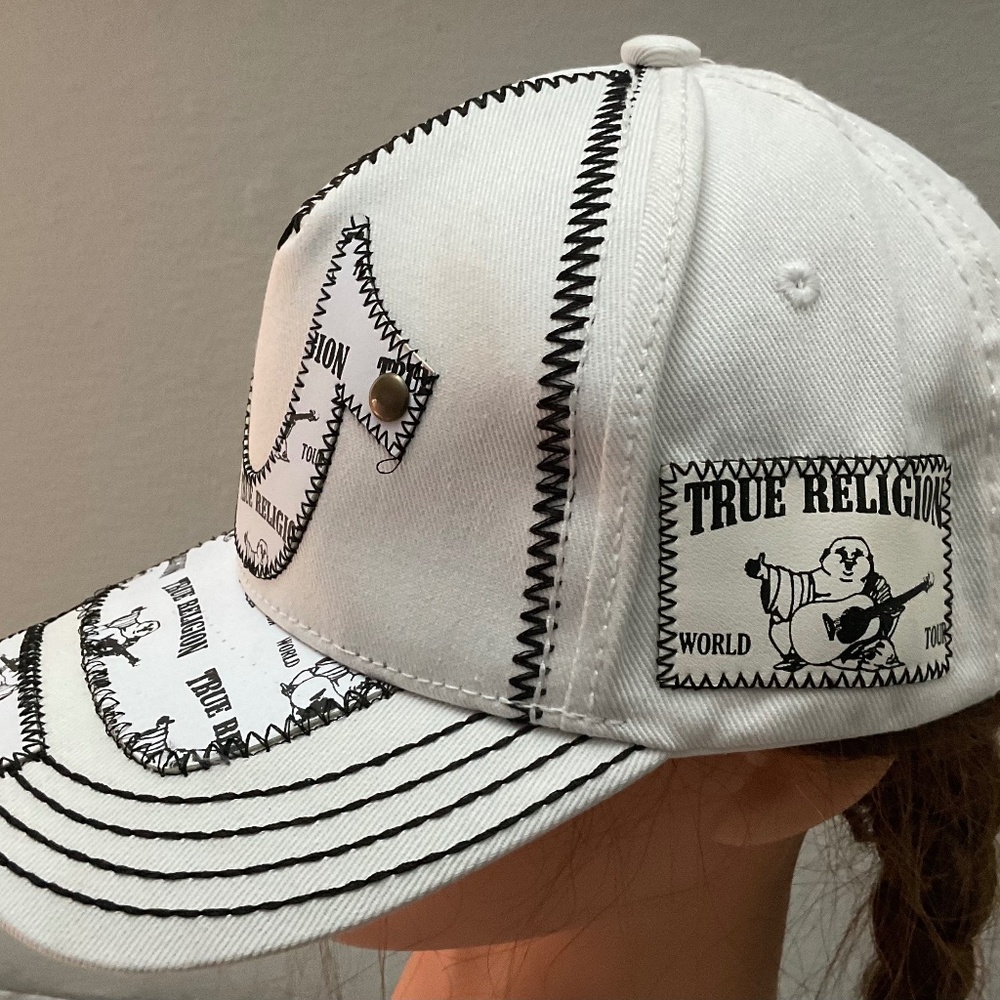 True religion hat
